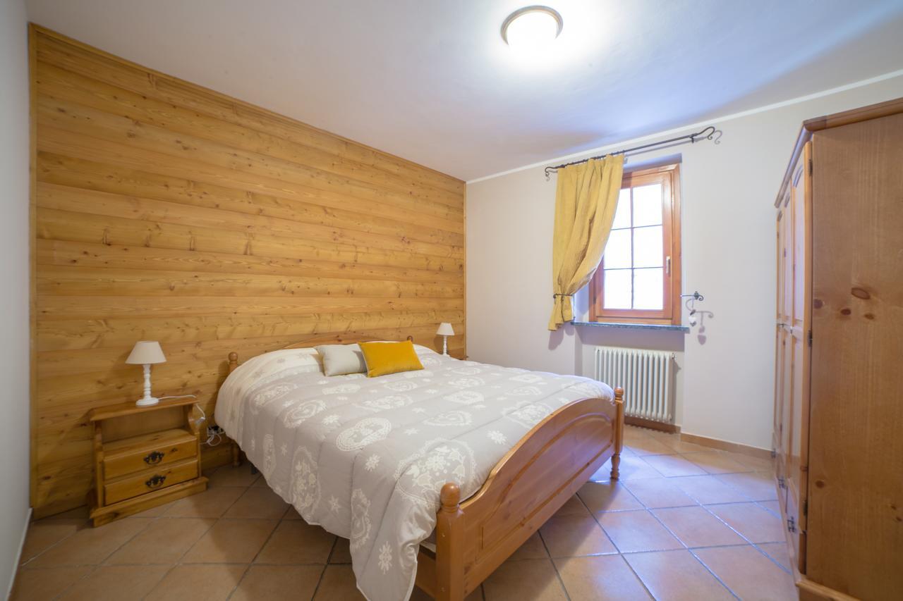 Hotel Silou Retreat Champdepraz Exterior foto