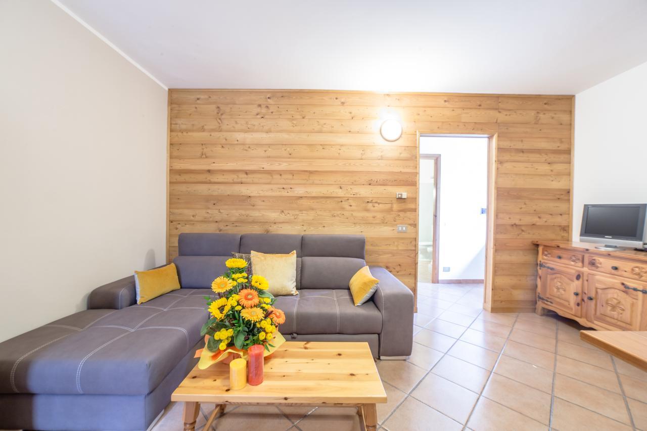 Hotel Silou Retreat Champdepraz Exterior foto